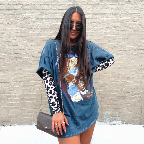 Meet your Posher, Emily - Picture 1 of 1